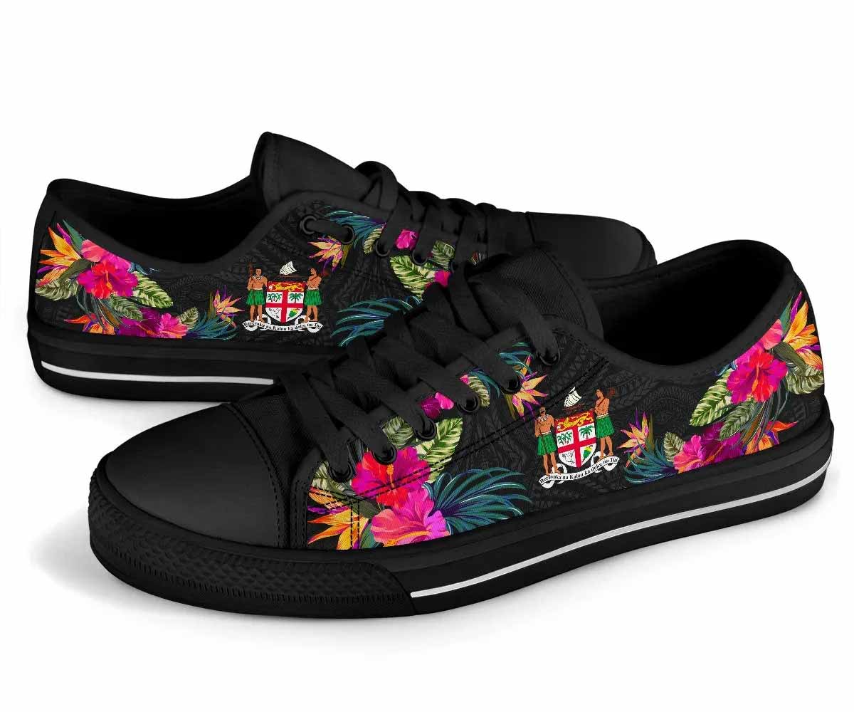 Fiji Low Top Shoes - Hibiscus Polynesian Pattern