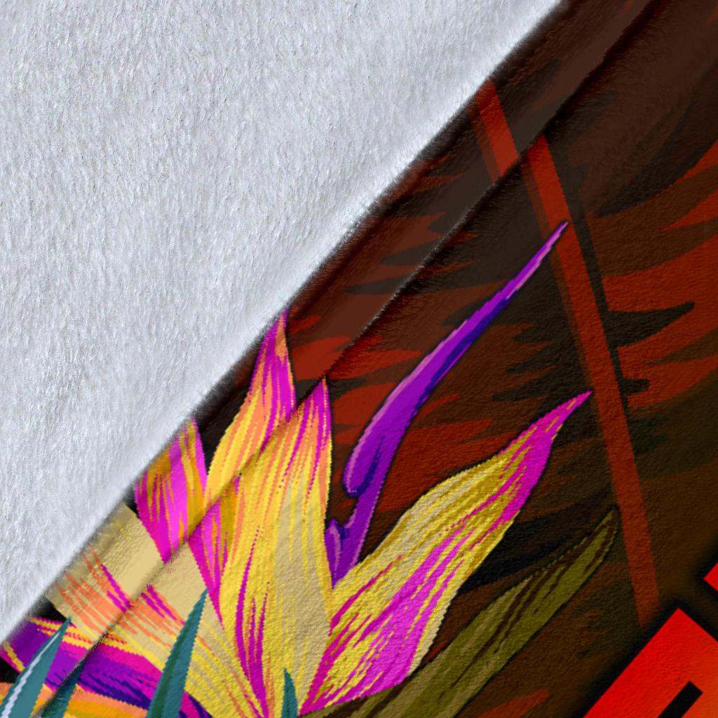 Fiji Polynesian Premium Blanket  -  Hibiscus and Banana Leaves