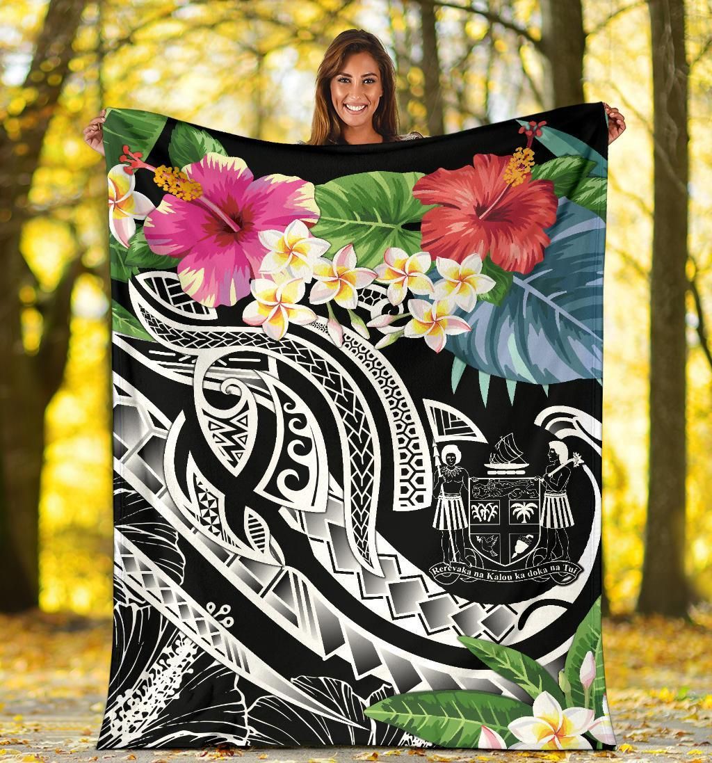 Fiji Polynesian Premium Blanket - Summer Plumeria (Black)