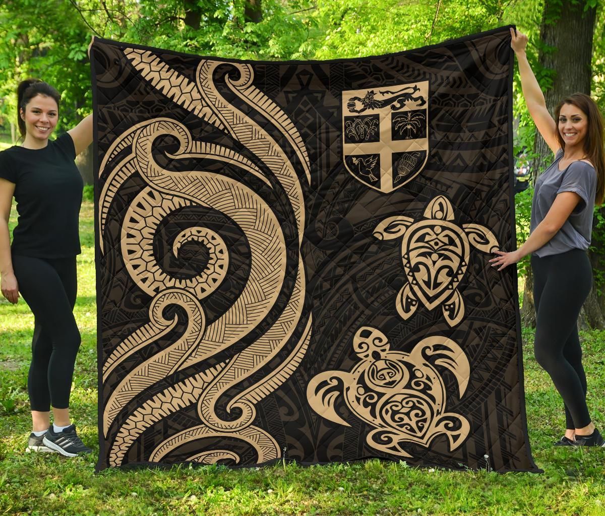 Fiji Polynesian Premium Quilt - Gold Tentacle Turtle