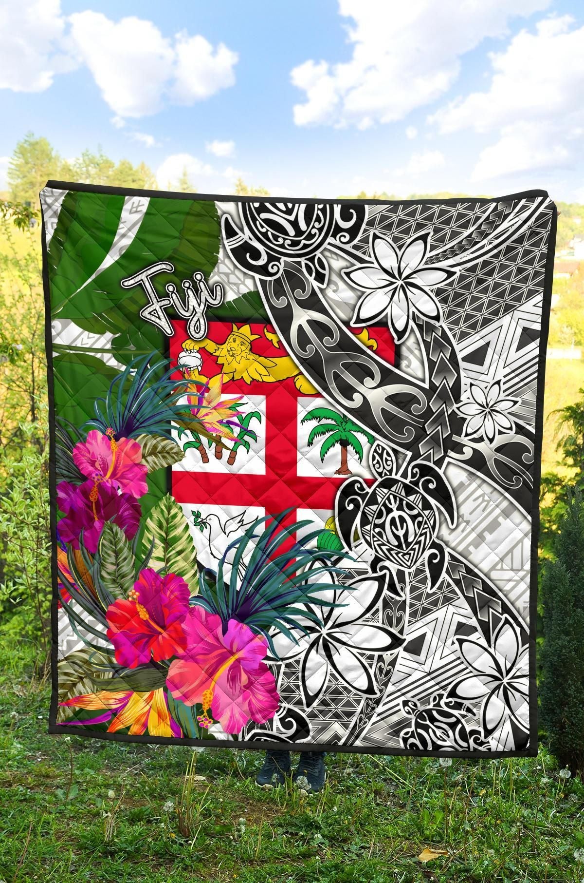 Fiji Premium Quilt White - Turtle Plumeria Banana Leaf