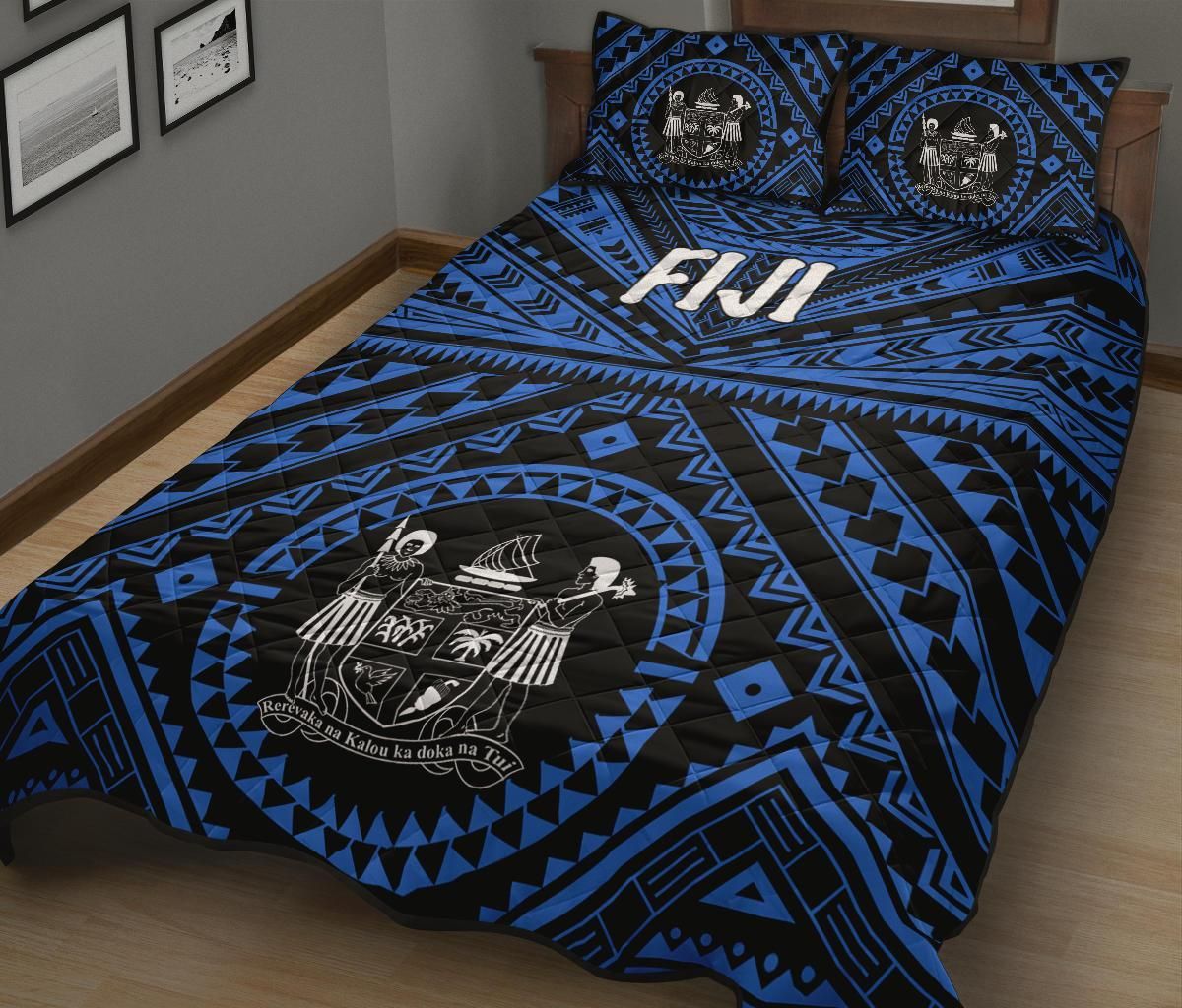 Fiji Quilt Bed Set - Fiji Seal With Polynesian Tattoo Style (Blue)