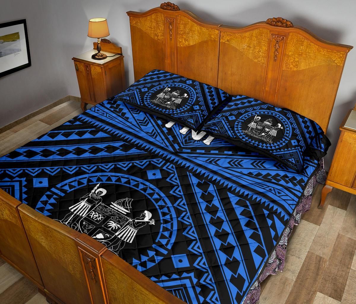 Fiji Quilt Bed Set - Fiji Seal With Polynesian Tattoo Style (Blue)