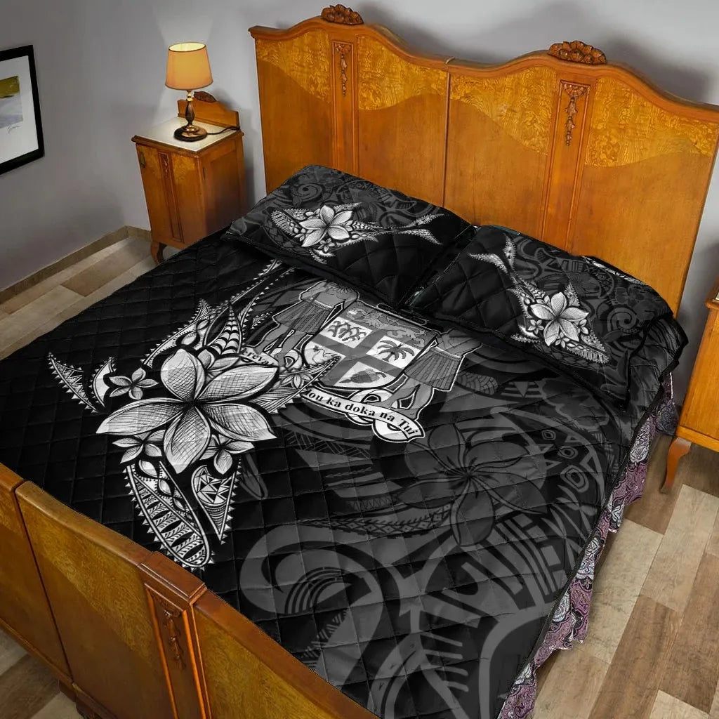 Fiji Quilt Bed Set - Fish With Plumeria Flowers Style