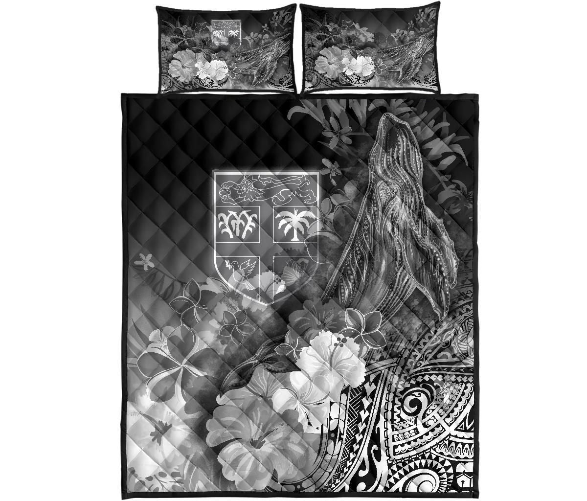 Fiji Quilt Bed Set - Humpback Whale with Tropical Flowers (White)
