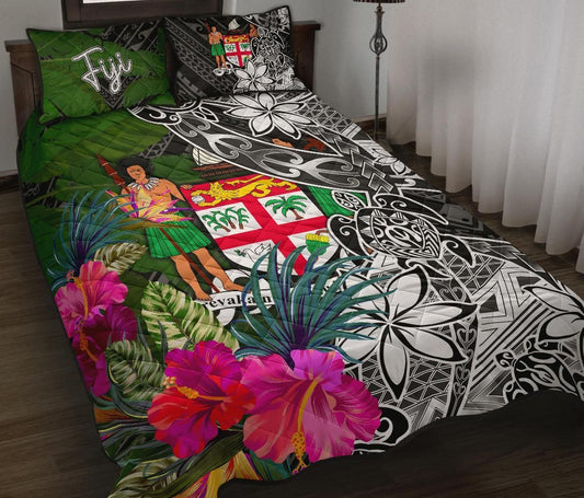 Fiji Quilt Bed Set - Turtle Plumeria Banana Leaf Crest