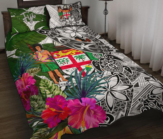Fiji Quilt Bed Set White - Turtle Plumeria Banana Leaf Crest