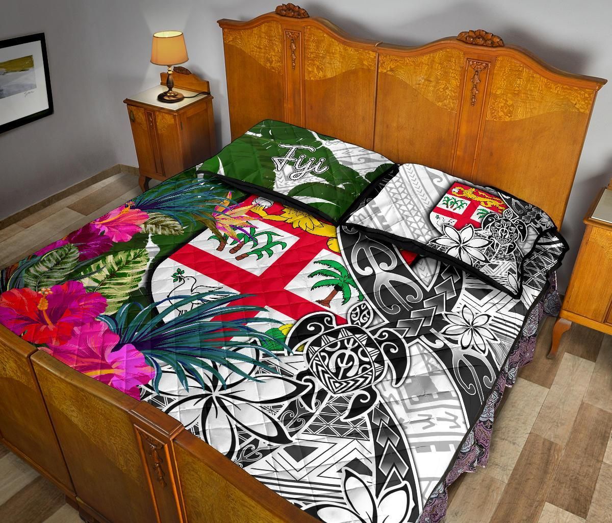 Fiji Quilt Bed Set White - Turtle Plumeria Banana Leaf