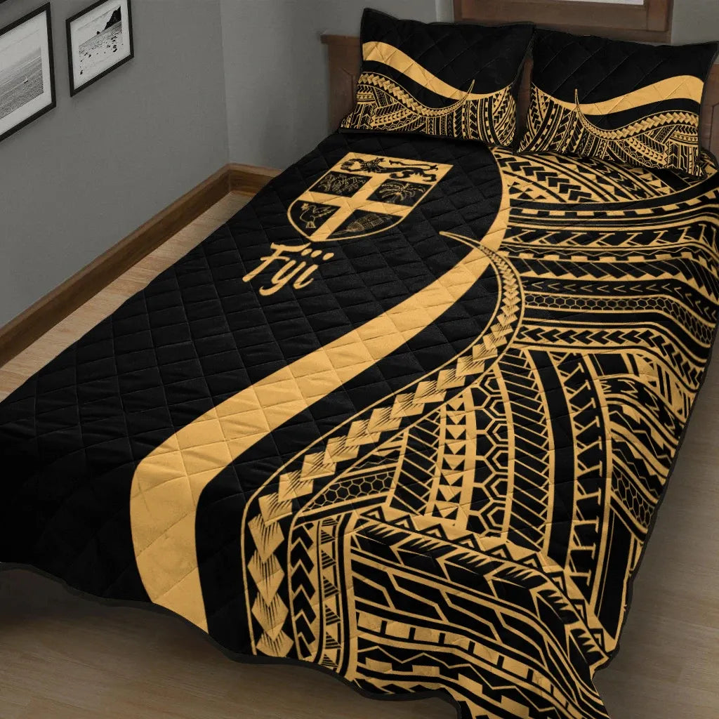 Fiji Quilt Bed Set - Gold Polynesian Tentacle Tribal Pattern