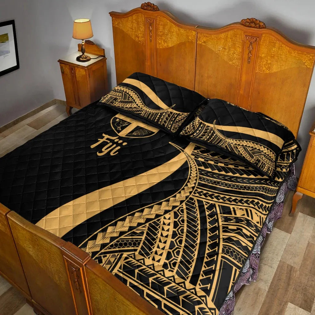Fiji Quilt Bed Set - Gold Polynesian Tentacle Tribal Pattern