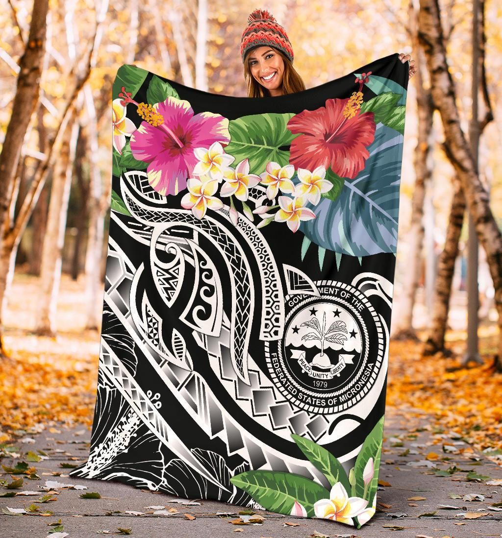 FSM Polynesian Premium Blanket - Summer Plumeria (Black)