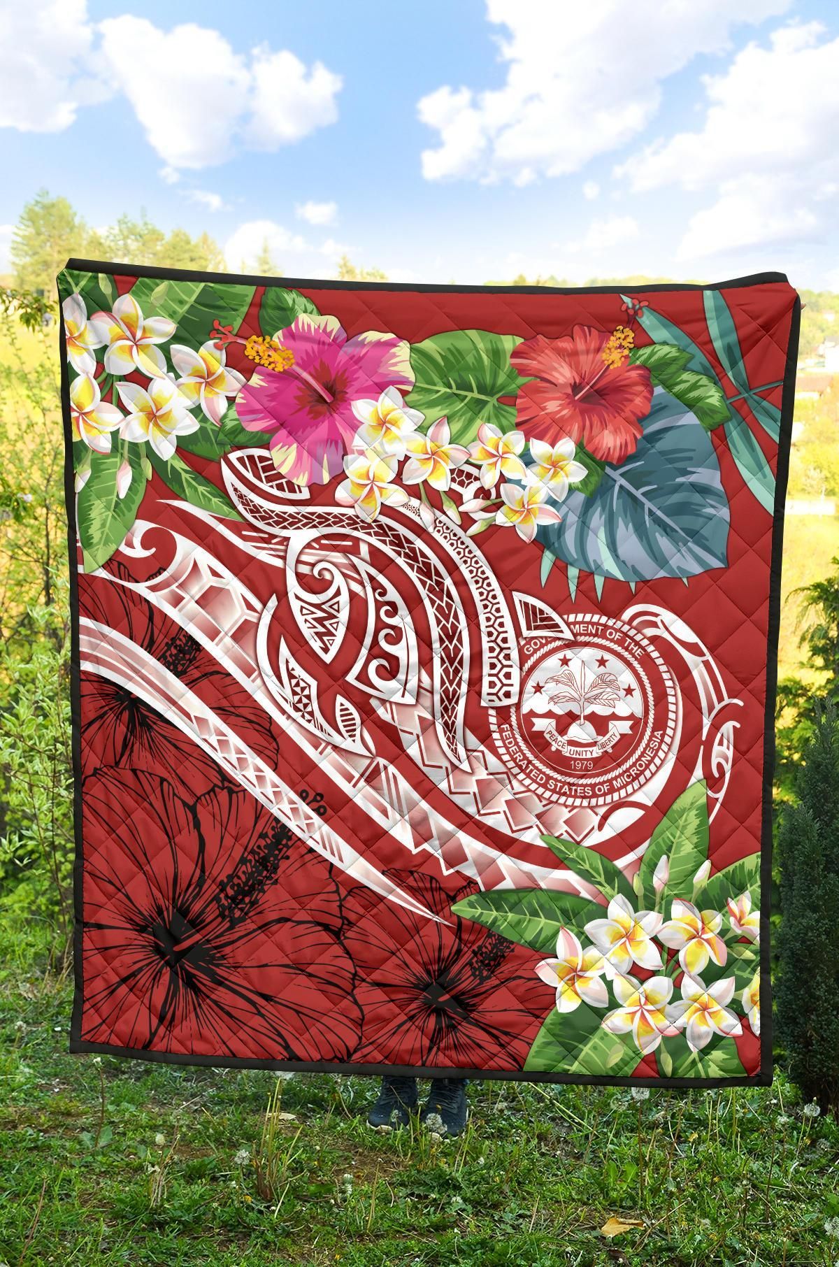 FSM Polynesian Premium Quilt - Summer Plumeria (Red)