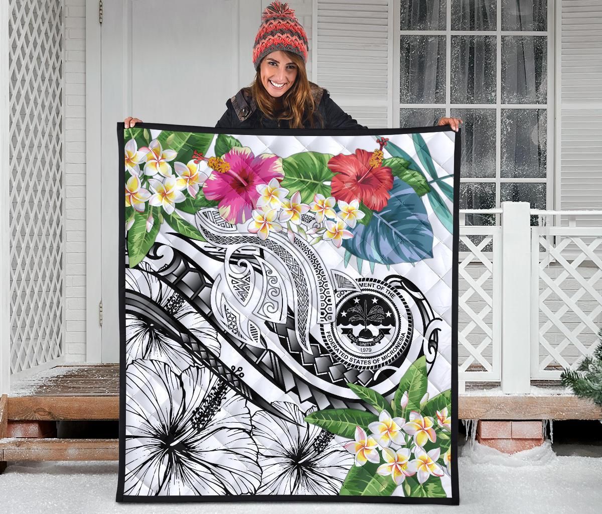 FSM Polynesian Premium Quilt - Summer Plumeria (White)