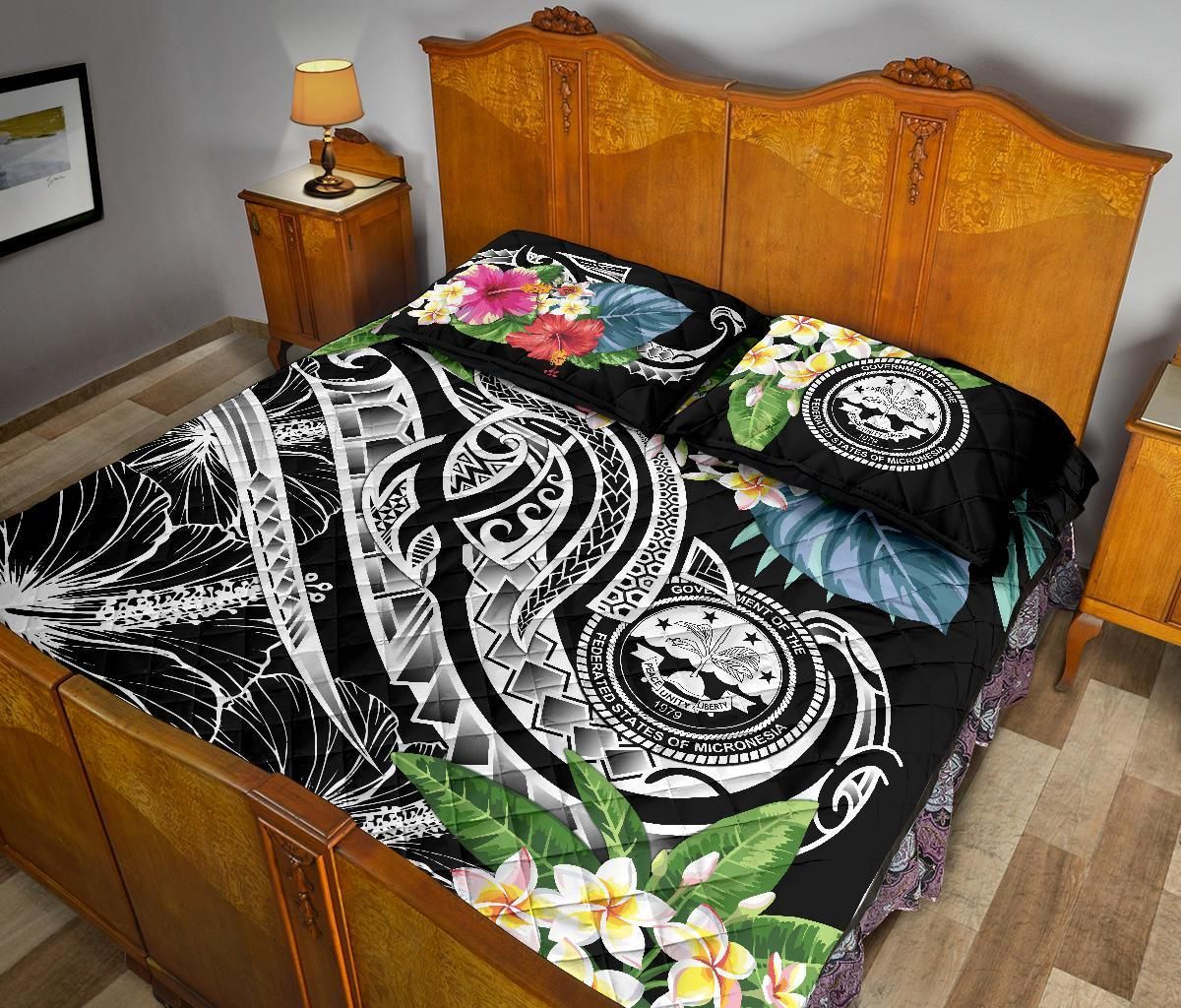 FSM Polynesian Quilt Bed Set - Summer Plumeria (Black)