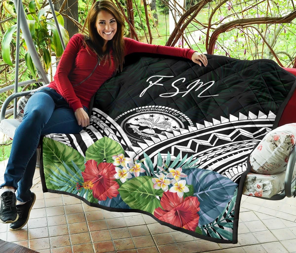 FSM Premium Quilt - FSM Coat of Arms & Polynesian Tropical Flowers White