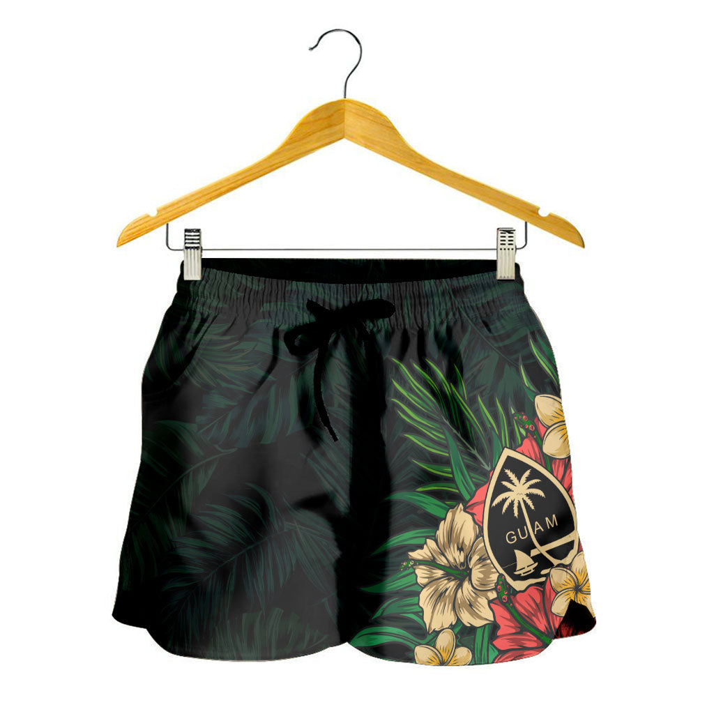Guam Women Shorts Leaf Tropical