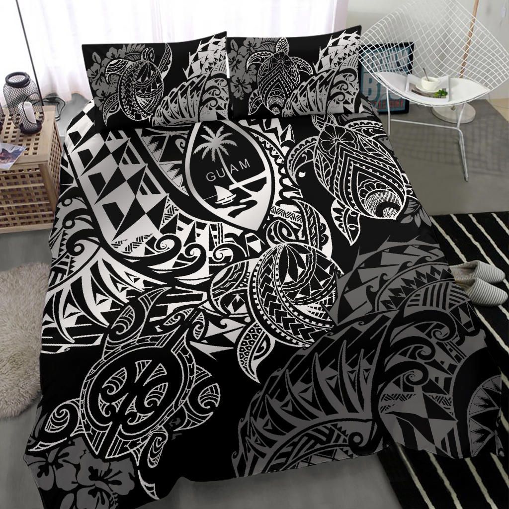 Polynesian Duvet Cover - Guam Bedding Set - White Turtle Flowing