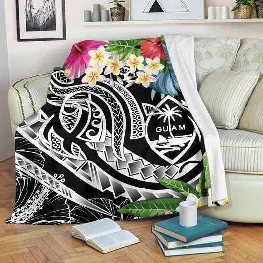 Guam Polynesian Premium Blanket - Summer Plumeria (Black)