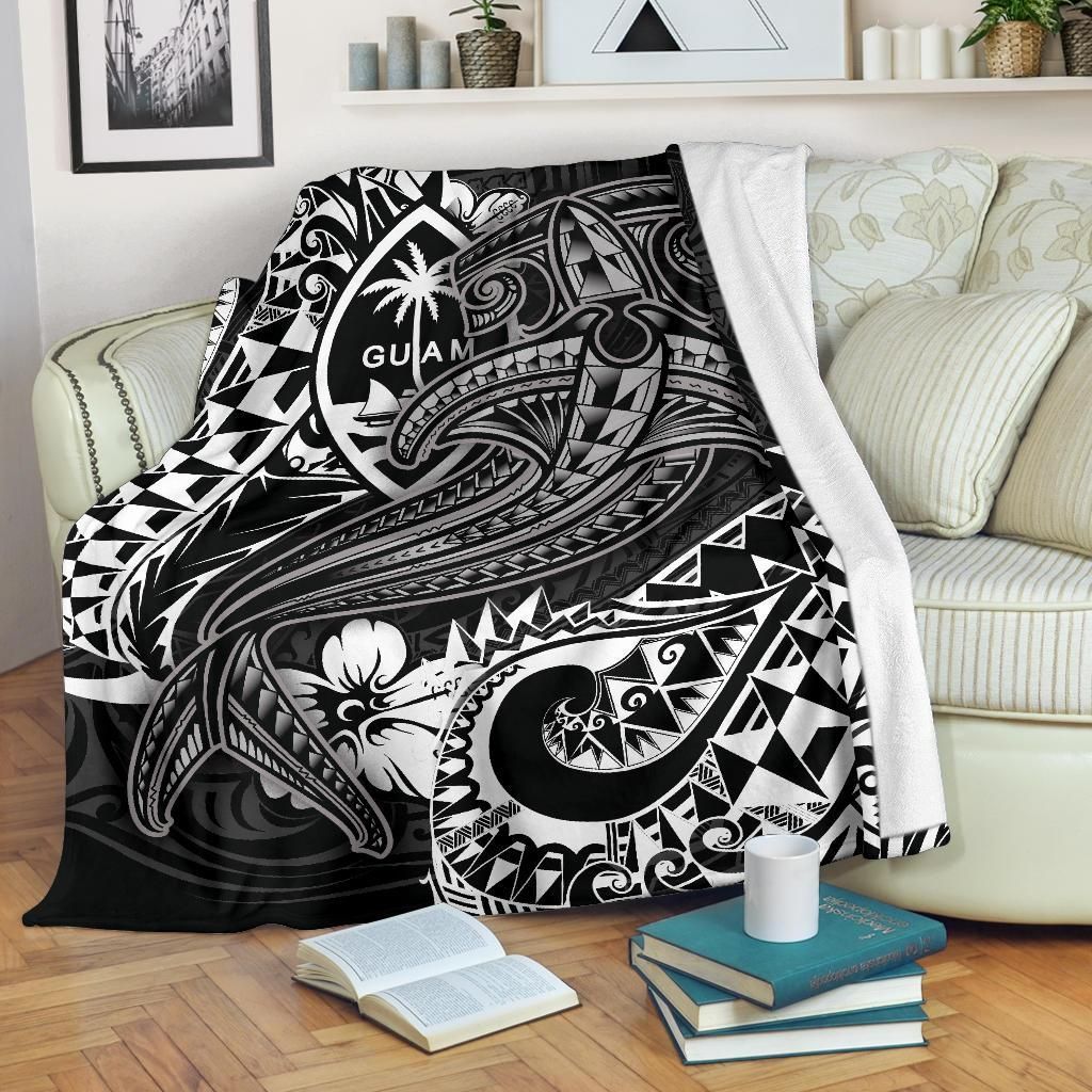 Guam Polynesian Premium Blanket - White Shark Polynesian Tattoo