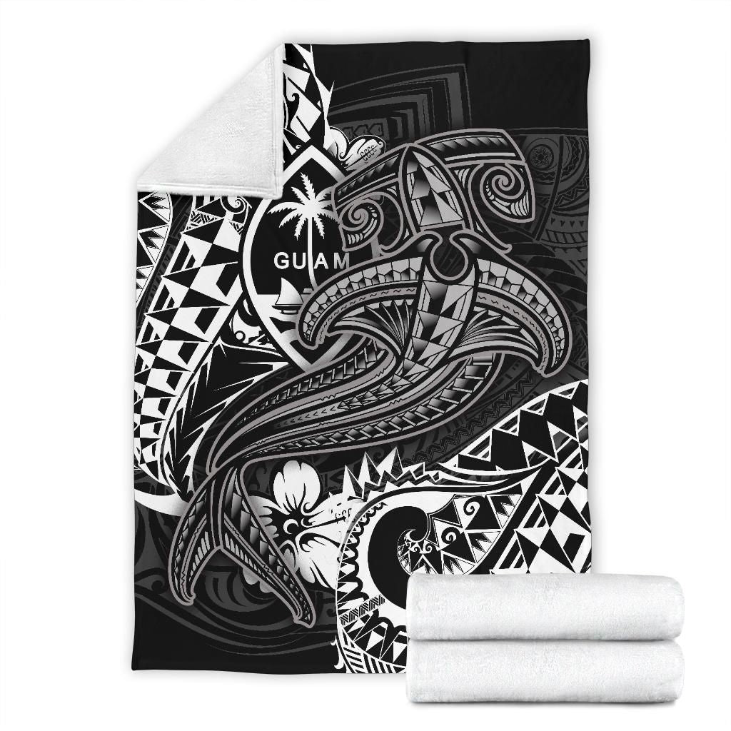 Guam Polynesian Premium Blanket - White Shark Polynesian Tattoo