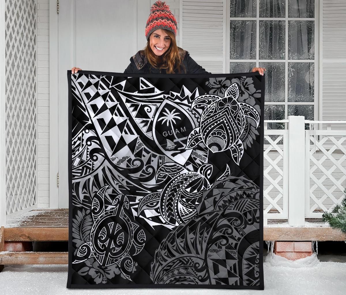 Guam Polynesian Premium Quilt - White Turtle Flowing