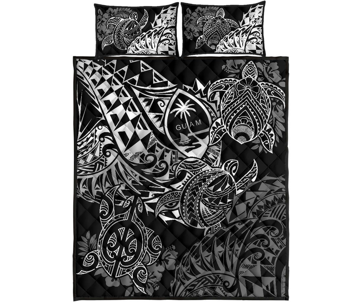 Guam Polynesian Quilt Bed Set - White Turtle Flowing