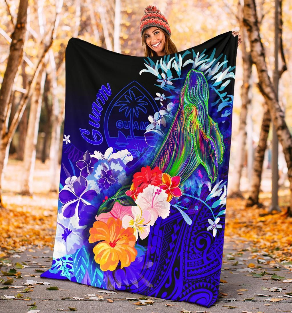 Guam Premium Blanket - Humpback Whale with Tropical Flowers (Blue)