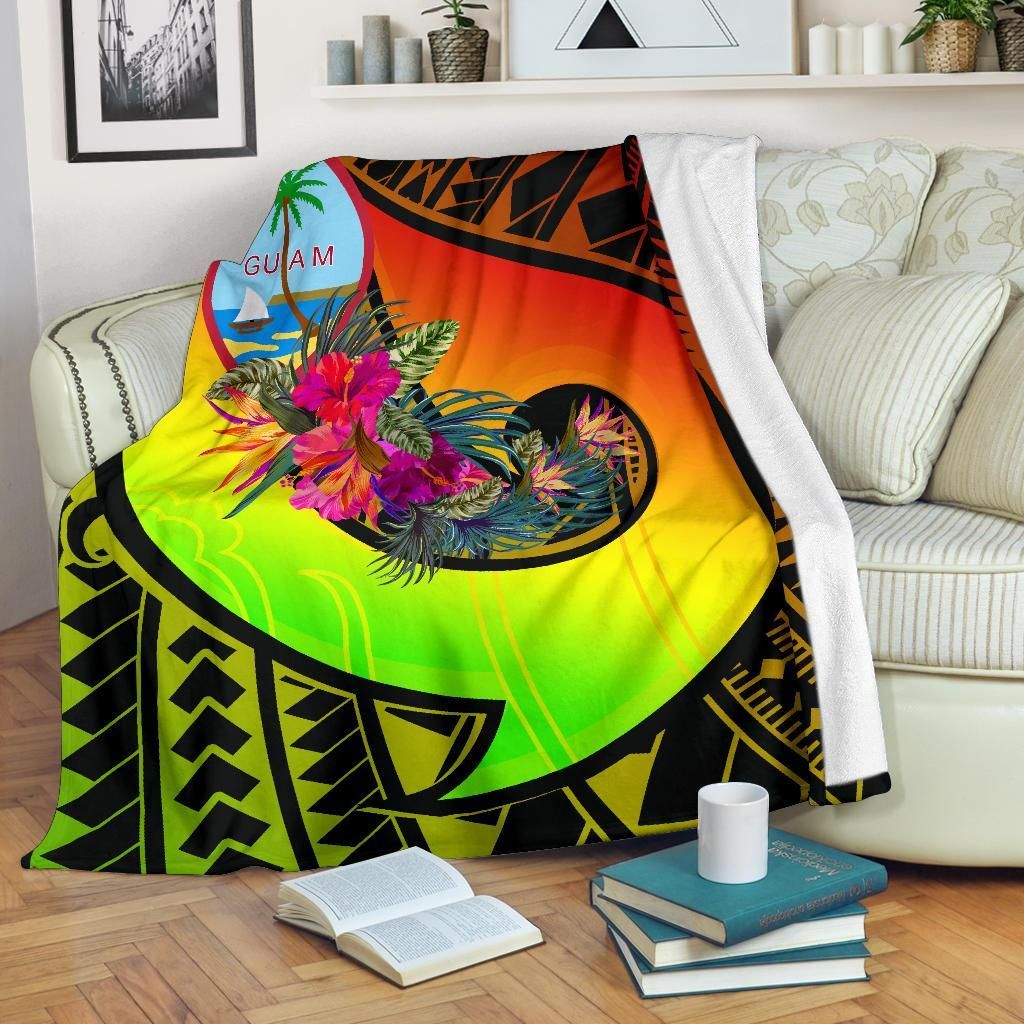 Guam Premium Blanket - Polynesian Hook And Hibiscus (Reggae)