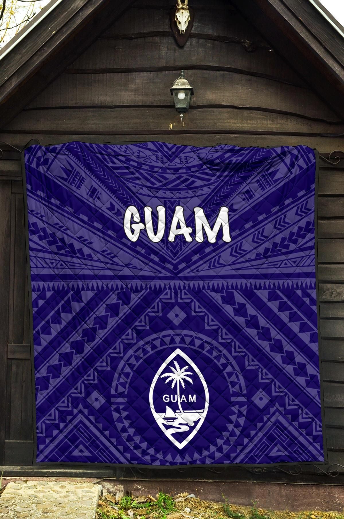 Guam Premium Quilt  - Guam Seal With Polynesian Tattoo Style (Blue)