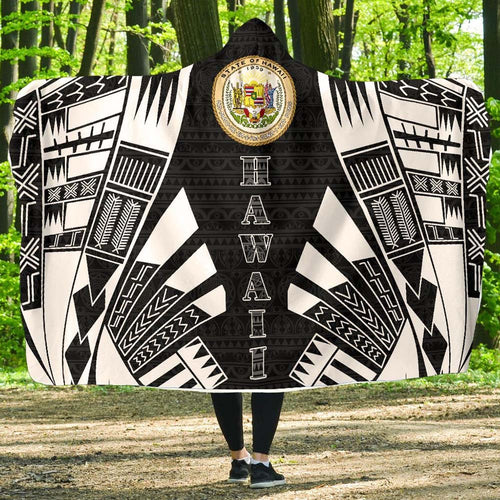 Hawaii Hooded Blanket - Polynesian Tattoo Black