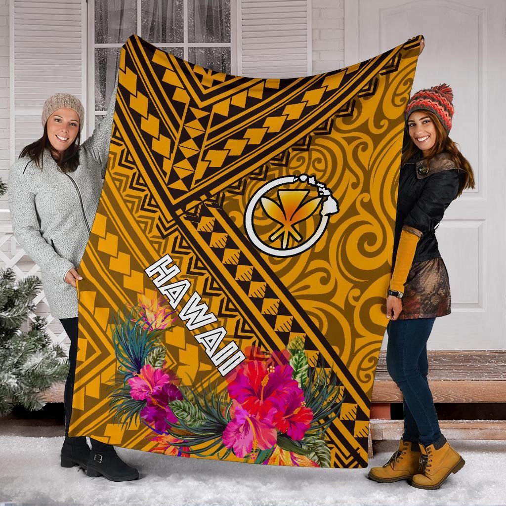 Hawaii Premium Blanket - Kanaka Maoli With Hibiscus On Polynesian Patterns (Yellow)