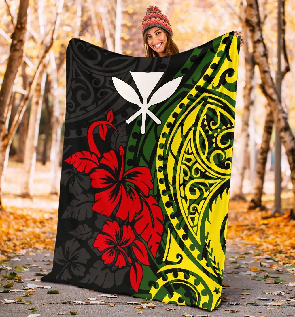 Hawaii Premium Blanket - Polynesian Patterns With Hibiscus Flowers