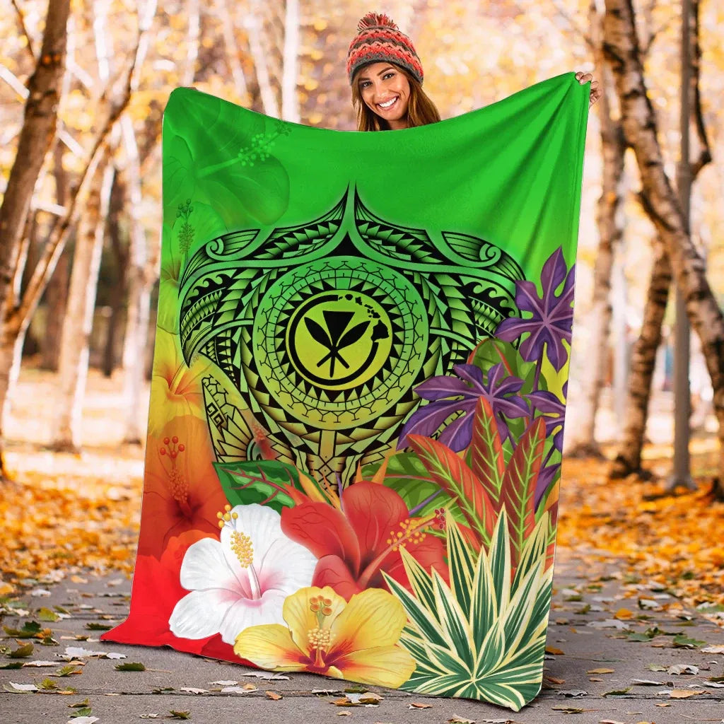 Hawaii Premium Blanket - Kanaka Maoli Manta Ray Tropical Flowers (Green)