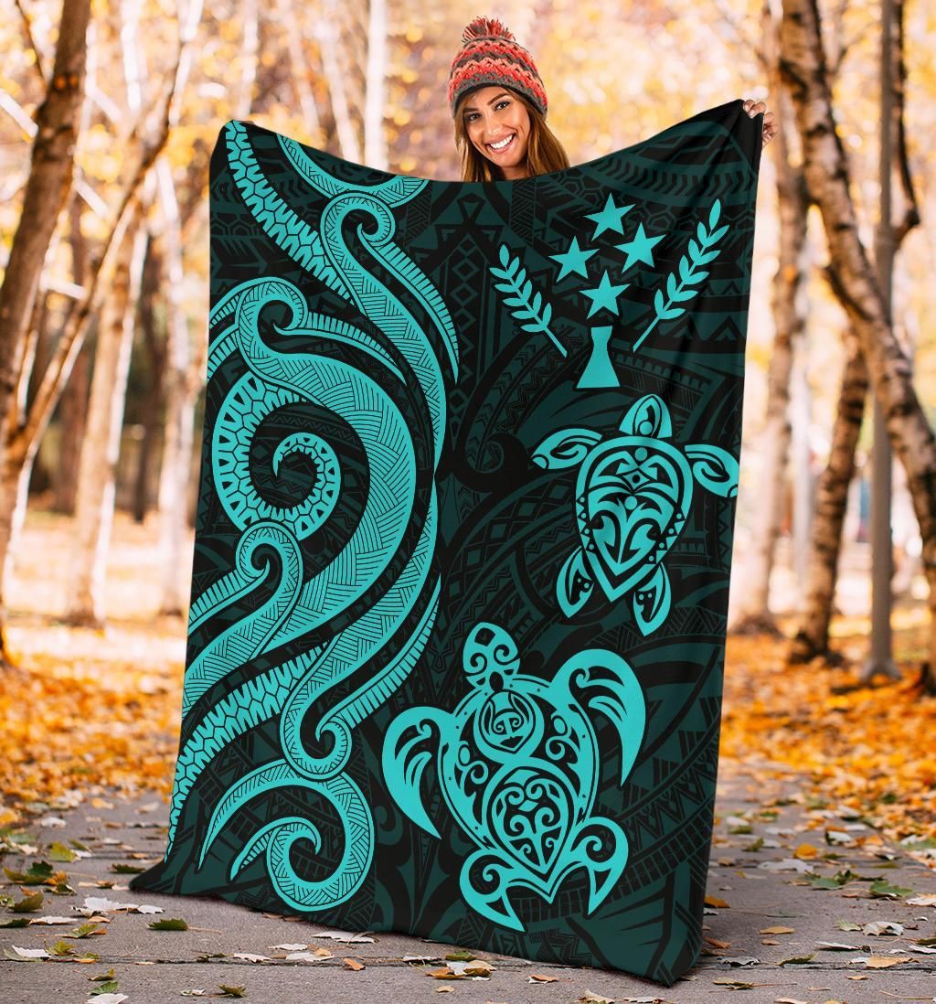 Kosrae Micronesian Premium Blanket - Turquoise Tentacle Turtle