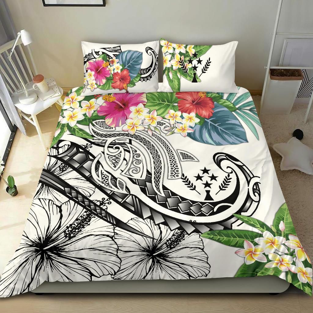 Kosrae Polynesian Bedding Set - Summer Plumeria (White)