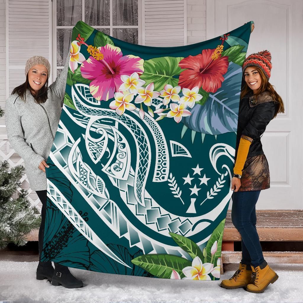 Kosrae Polynesian Premium Blanket - Summer Plumeria (Turquoise)