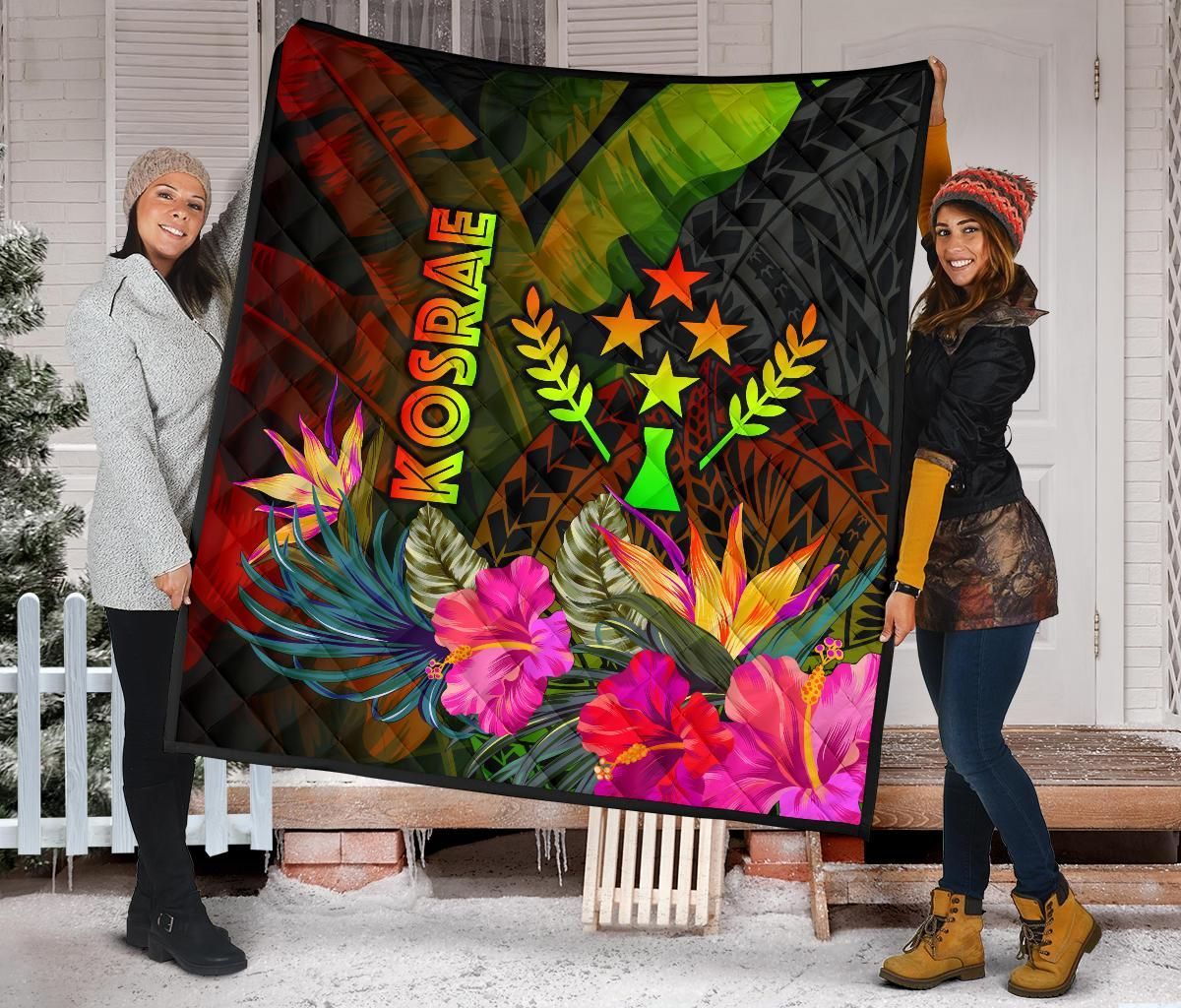 Kosrae Polynesian Premium Quilt -  Hibiscus and Banana Leaves