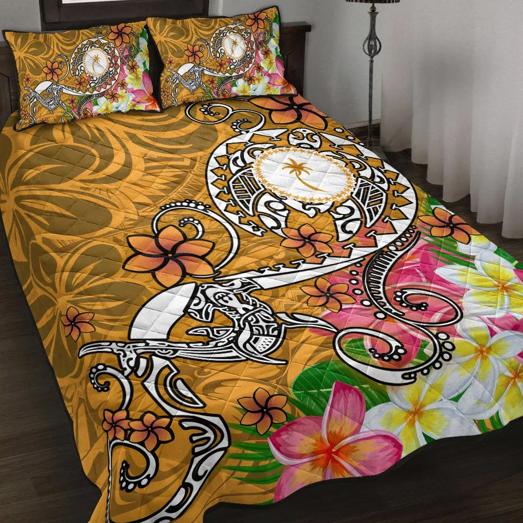 Kosrae Quilt Bed Set - Turtle Plumeria (Gold)