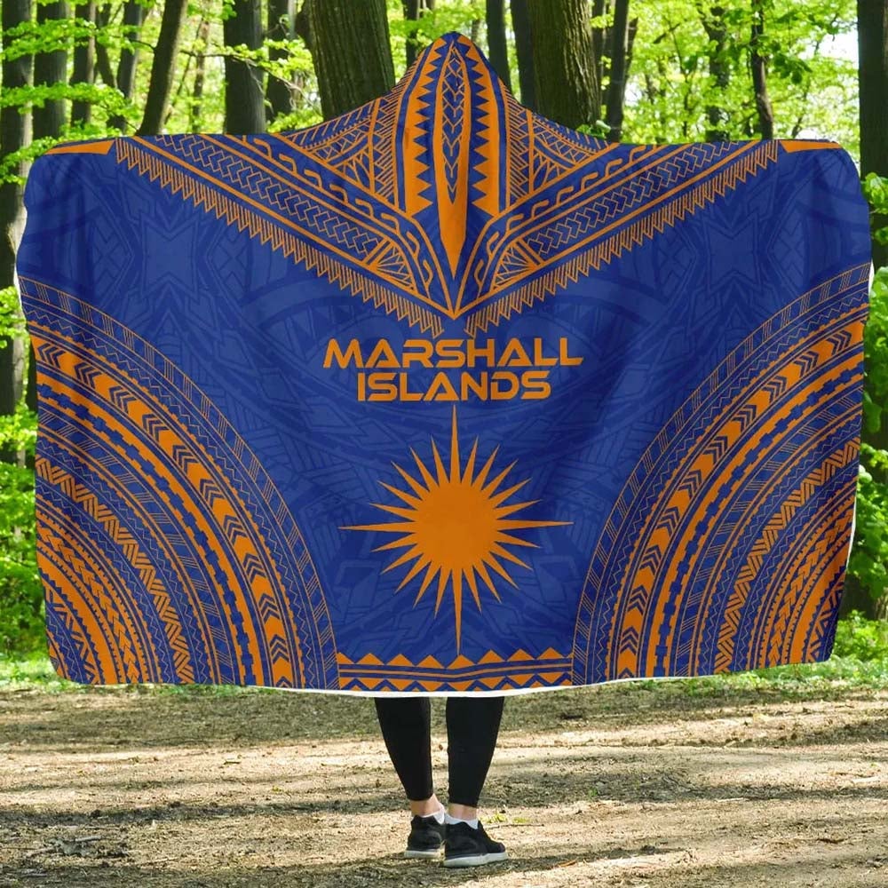 Marshall Islands Flag Polynesian Chief Hooded Blanket