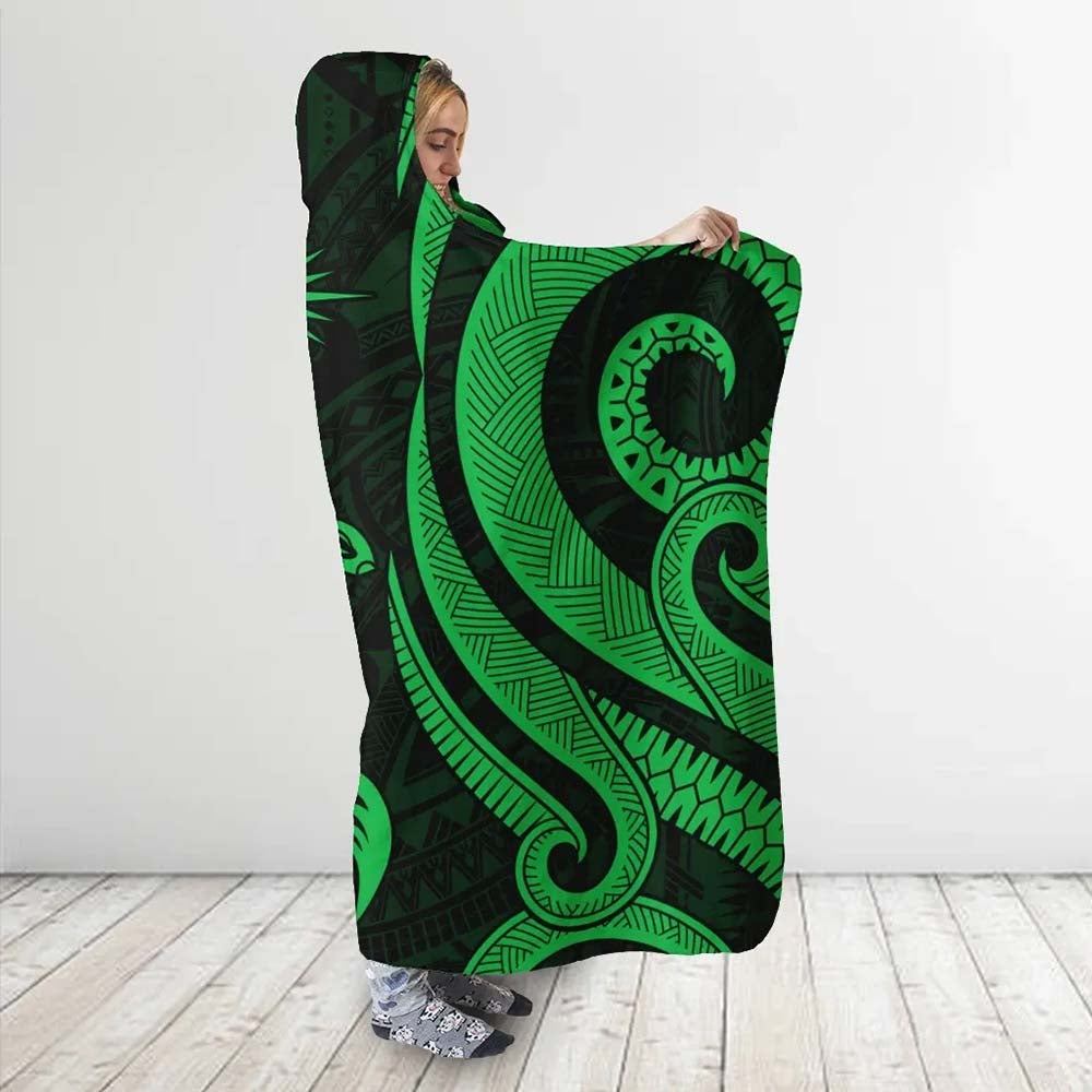 Marshall Islands Hooded Blanket - Green Tentacle Turtle