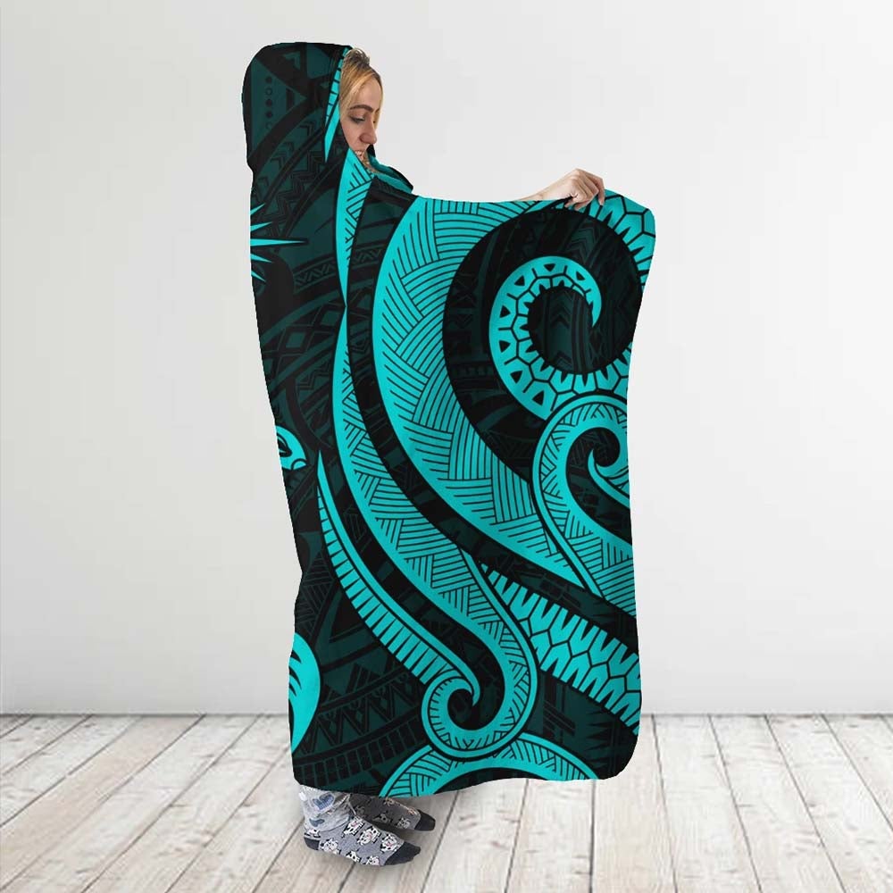 Marshall Islands Hooded Blanket - Turquoise Tentacle Turtle