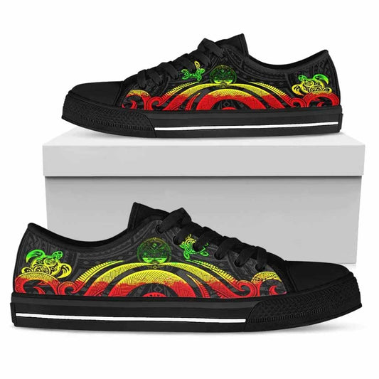 Marshall Islands Low Top Canvas Shoes - Reggae Tentacle Turtle Crest