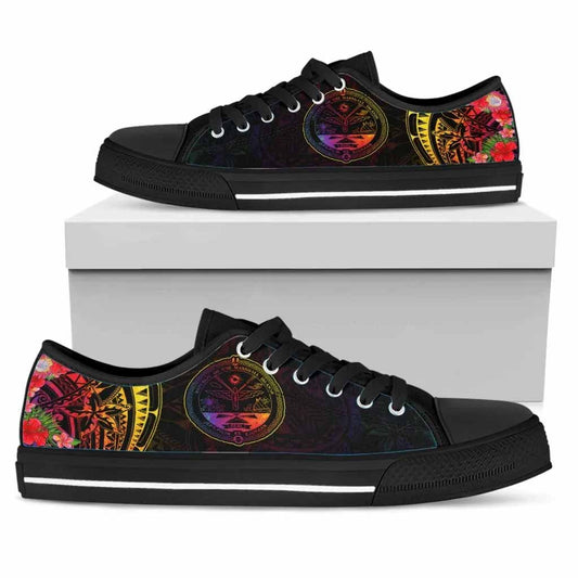Marshall Islands Low Top Shoes - Tropical Hippie Style