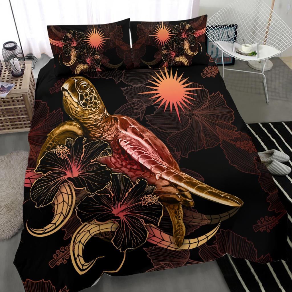 Marshall Islands Polynesian Bedding Set - Turtle With Blooming Hibiscus Gold