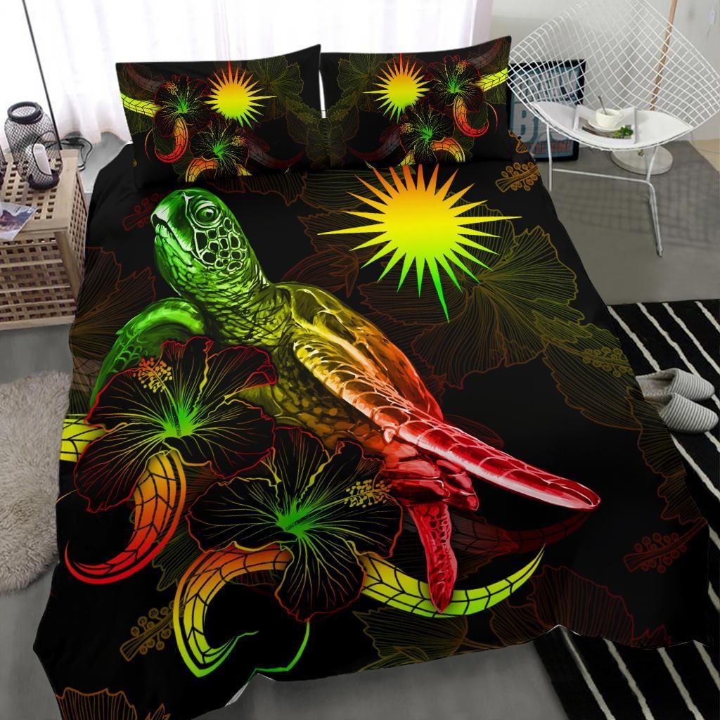 Marshall Islands Polynesian Bedding Set - Turtle With Blooming Hibiscus Reggae