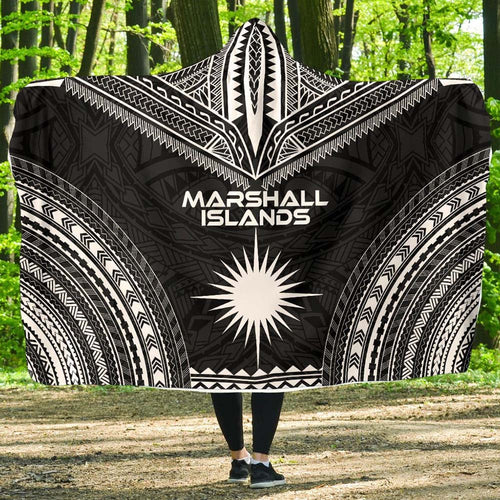 Marshall Islands Polynesian Chief Hooded Blanket - Black Version