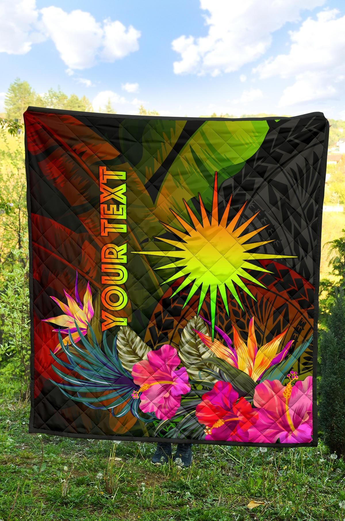 Marshall Islands Polynesian Personalised Premium Quilt -  Hibiscus and Banana Leaves