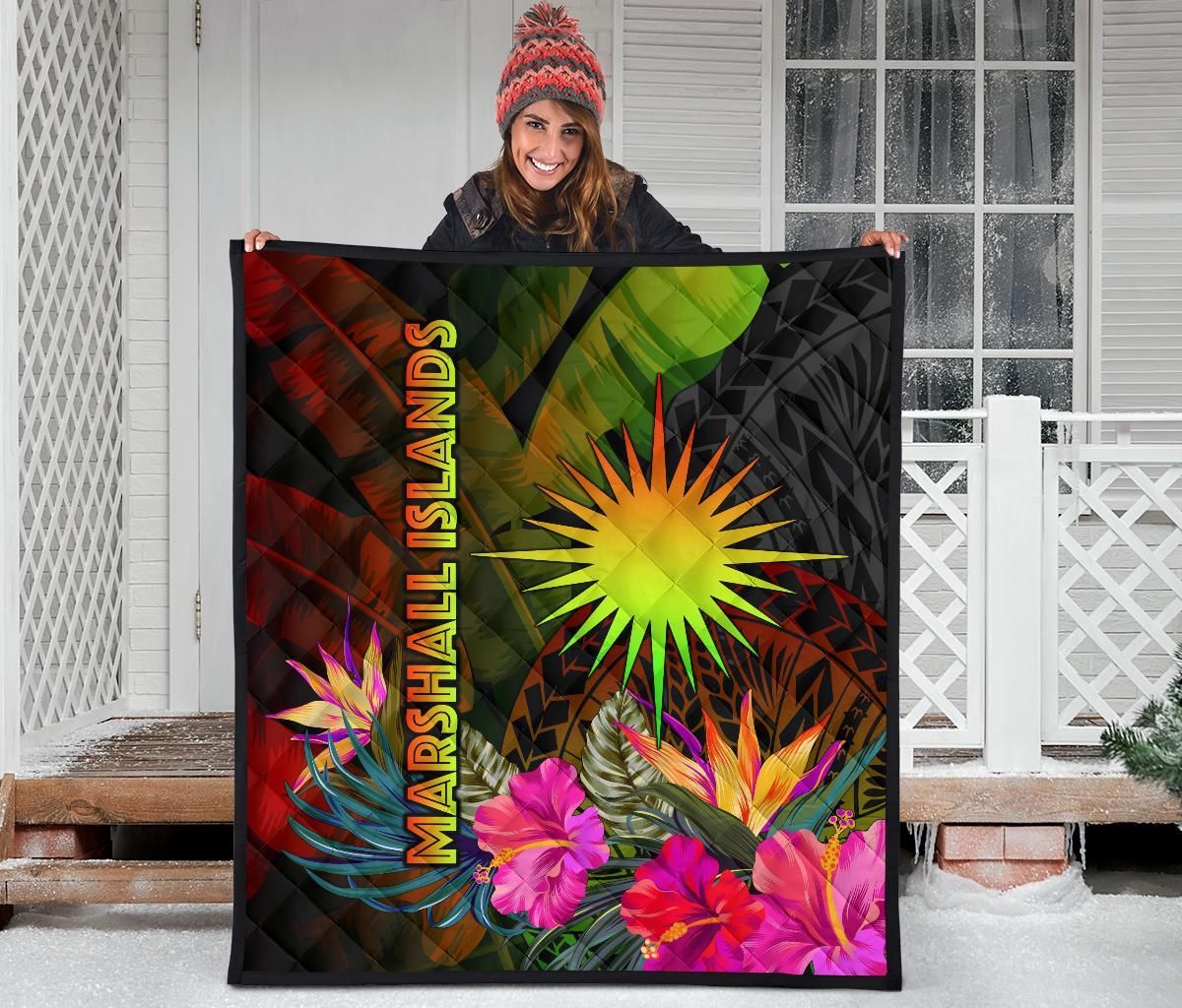 Marshall Islands Polynesian Premium Quilt -  Hibiscus and Banana Leaves
