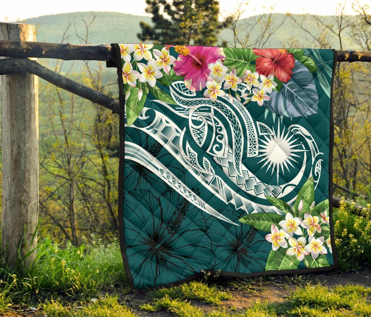 Marshall Islands Polynesian Premium Quilt - Summer Plumeria (Turquoise)