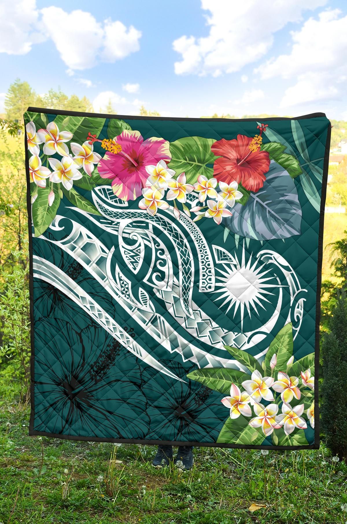 Marshall Islands Polynesian Premium Quilt - Summer Plumeria (Turquoise)